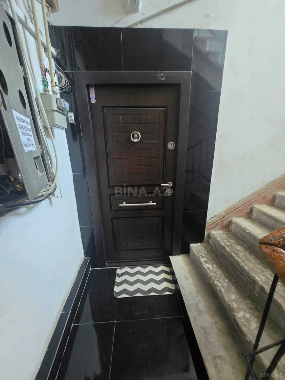 Satılır 3 otaqlı mənzil 63.9 m²