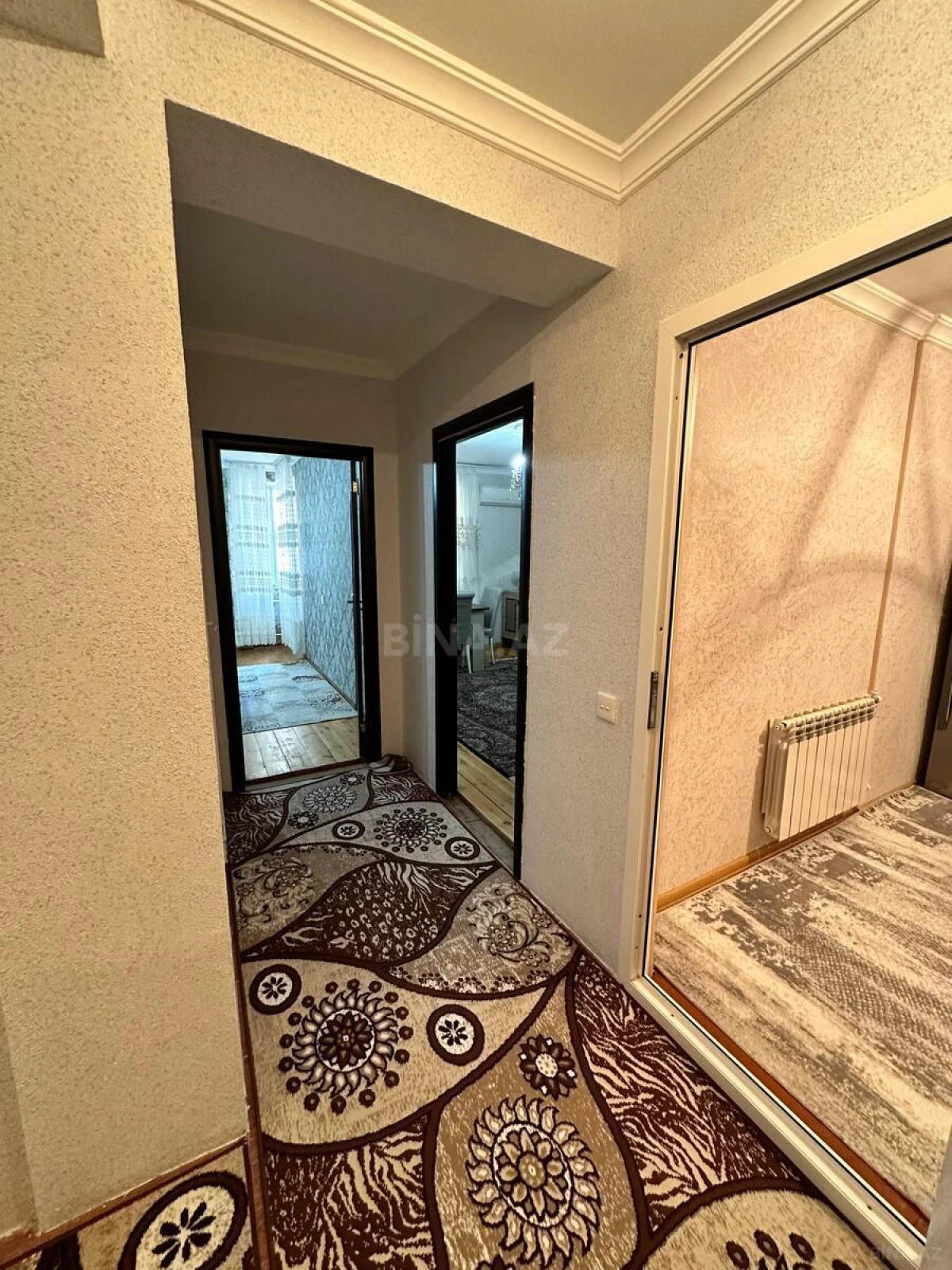 Satılır 2 otaqlı mənzil 70 m²