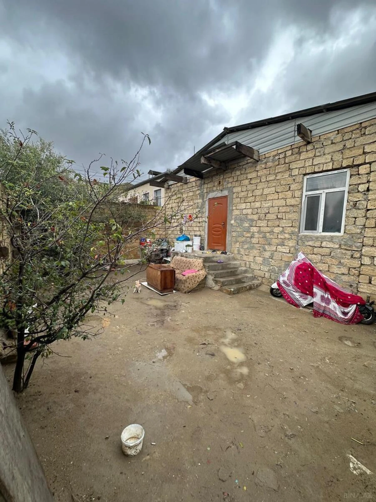 Satılır 4 otaqlı həyət evi 110 m²
