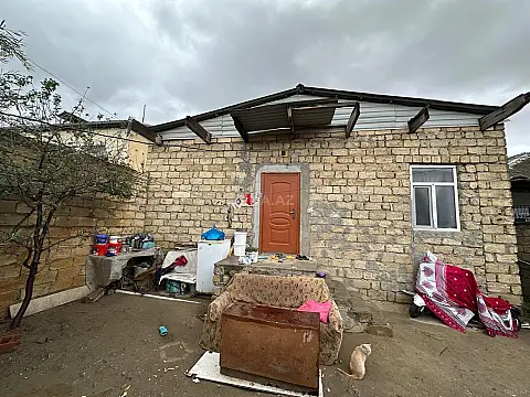 Satılır 4 otaqlı həyət evi 110 m²