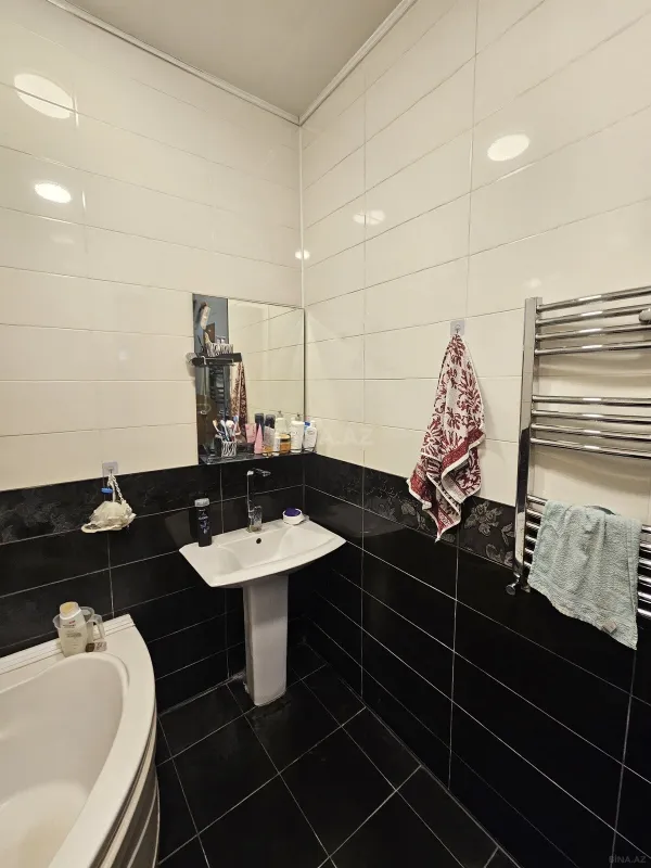 Satılır 3 otaqlı həyət evi 80 m²