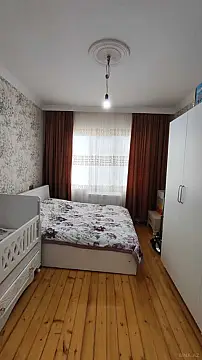 Satılır 2 otaqlı mənzil 65 m²