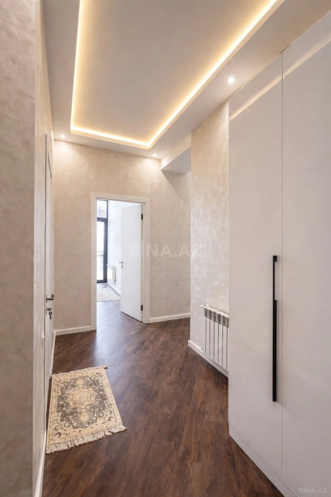 Satılır 2 otaqlı mənzil 55 m²