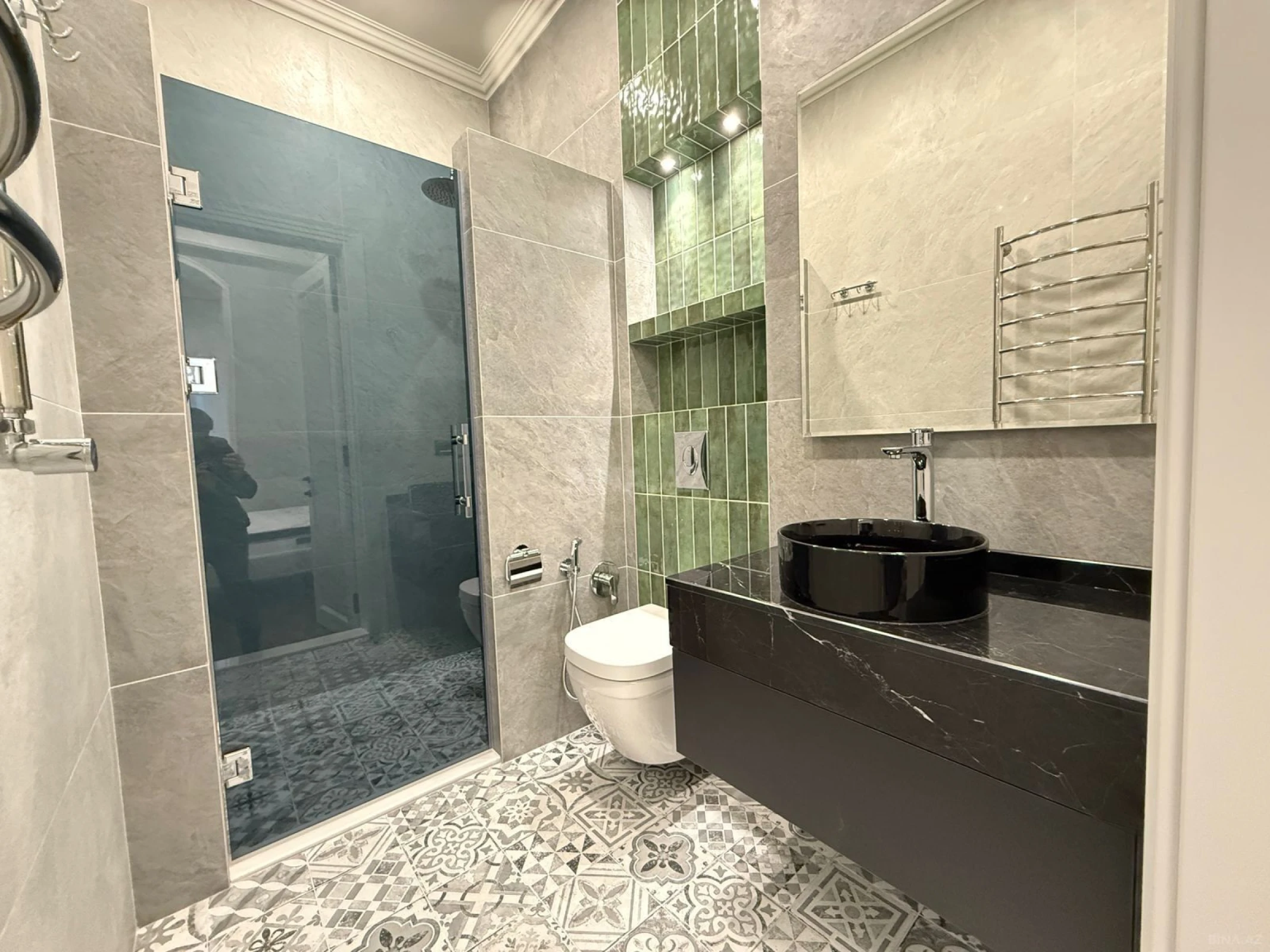 Satılır 3 otaqlı mənzil 115 m²