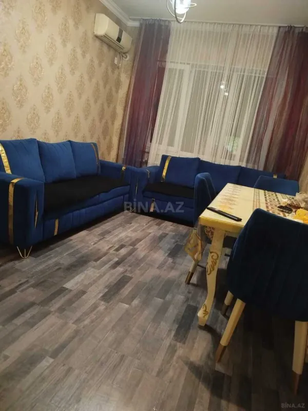 Satılır 4 otaqlı mənzil 110 m²