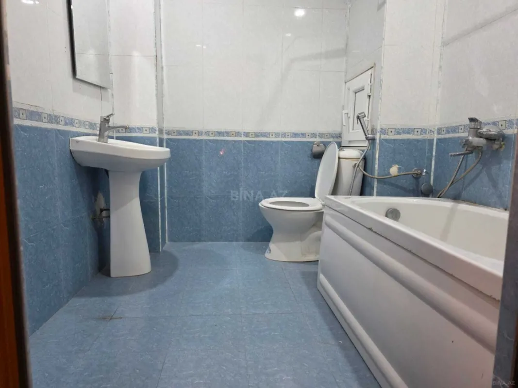 Kirayə verilir 2 otaqlı mənzil 60 m²