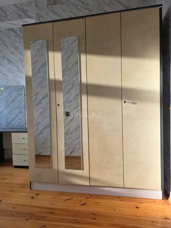 Kirayə verilir 2 otaqlı mənzil 60 m²