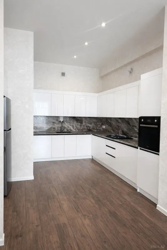 Satılır 2 otaqlı mənzil 94.5 m²