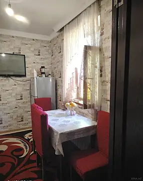 Satılır 2 otaqlı həyət evi 70 m²