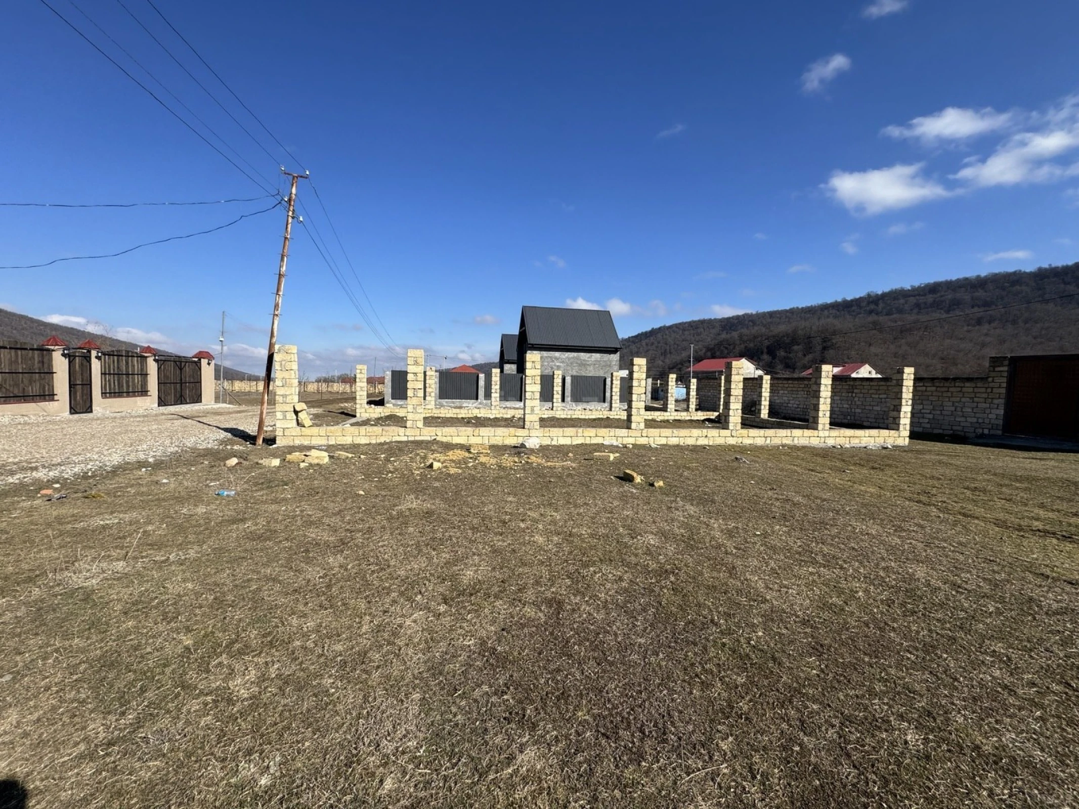 Satılır torpaq sahəsi 12 m²