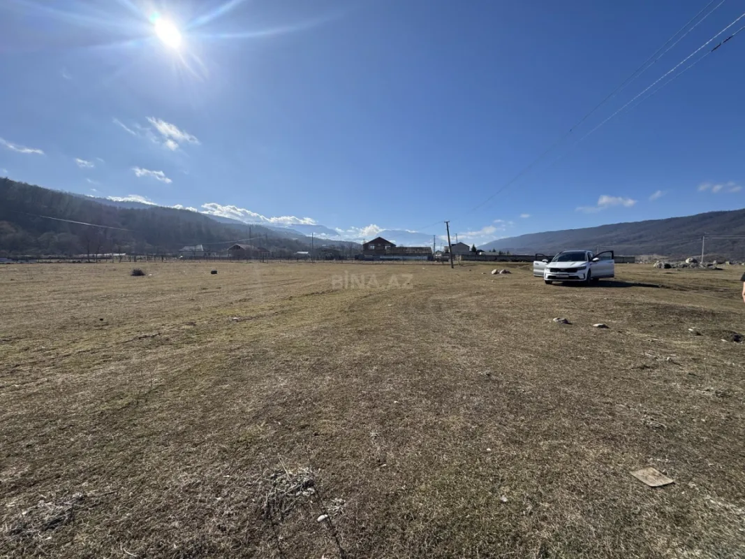 Satılır torpaq sahəsi 12 m²