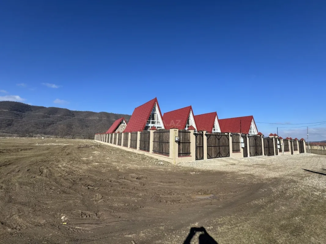 Satılır torpaq sahəsi 12 m²