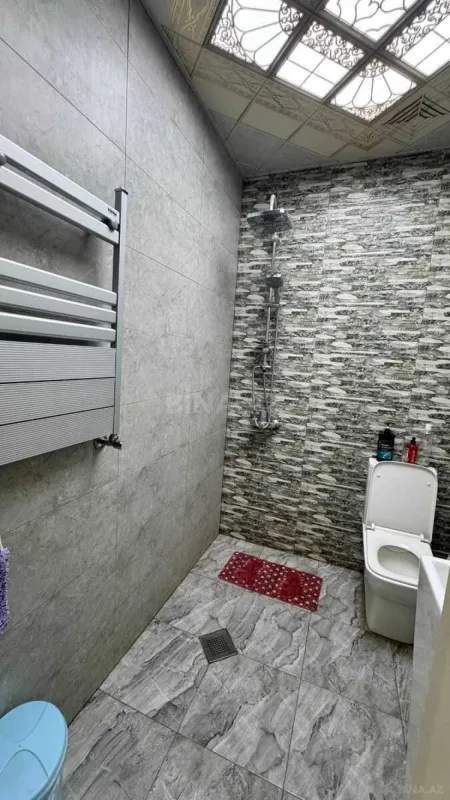 Satılır 2 otaqlı mənzil 85 m²