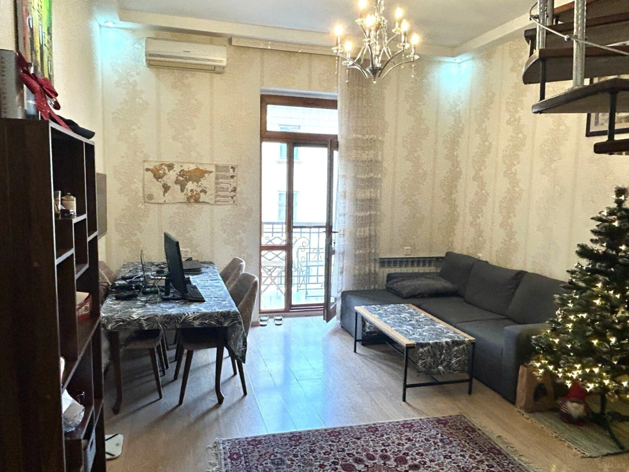 Satılır 2 otaqlı mənzil 50 m²