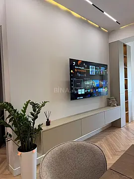 Kirayə verilir 2 otaqlı mənzil 82 m²