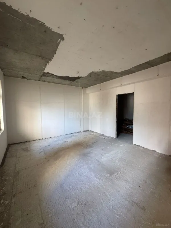 Satılır 2 otaqlı mənzil 119 m²