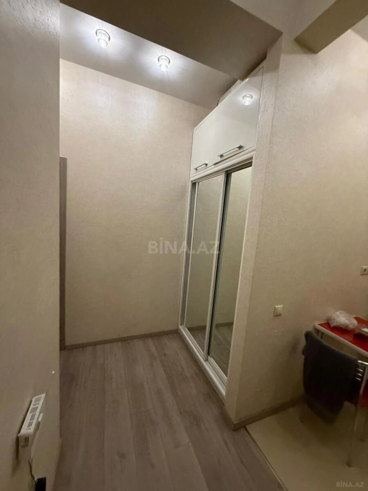 Kirayə verilir 2 otaqlı mənzil 53 m²