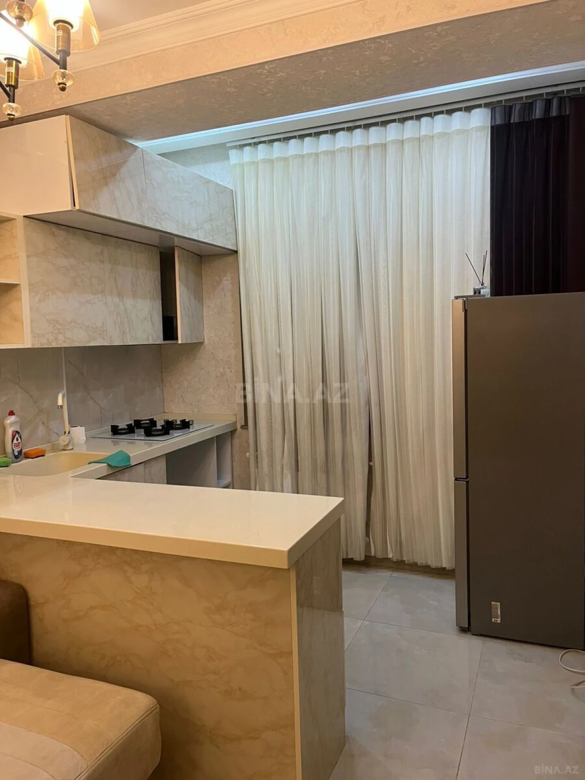 Kirayə verilir 2 otaqlı mənzil 65 m²