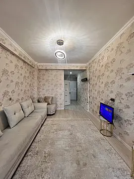 Kirayə verilir 1 otaqlı mənzil 38 m²