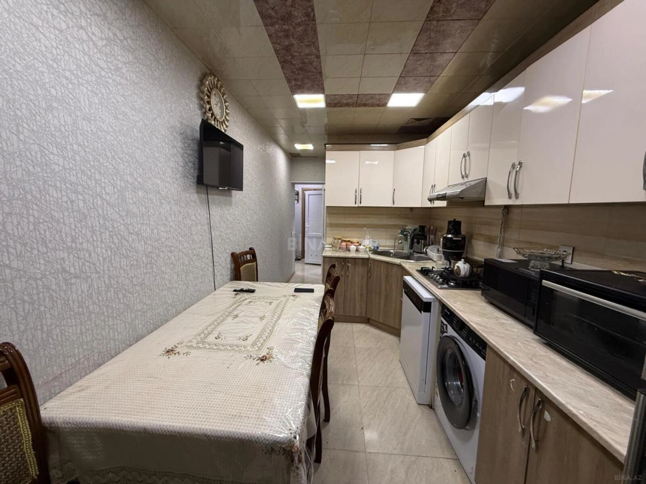 Satılır 2 otaqlı mənzil 90 m²