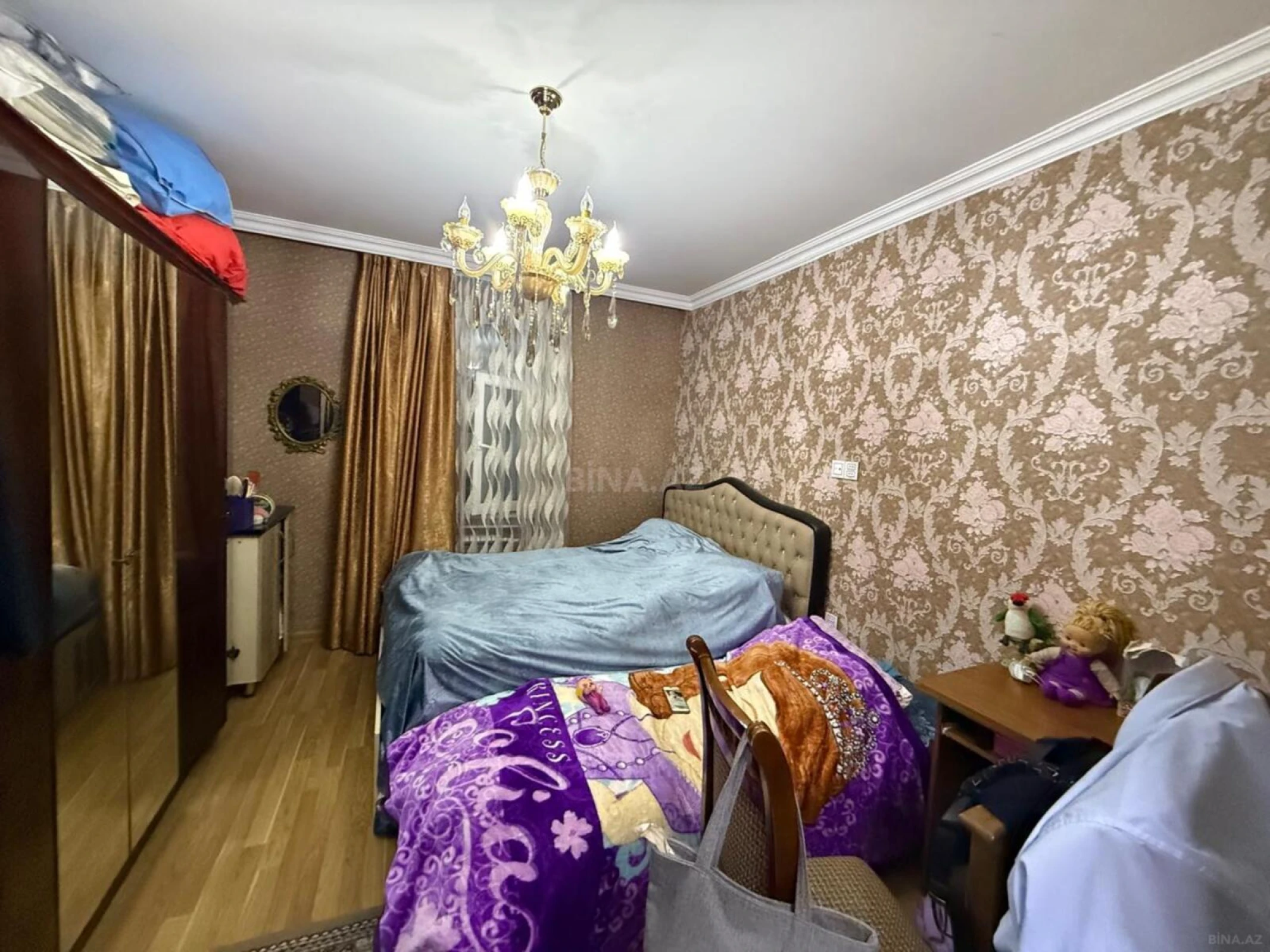 Satılır 2 otaqlı mənzil 90 m²