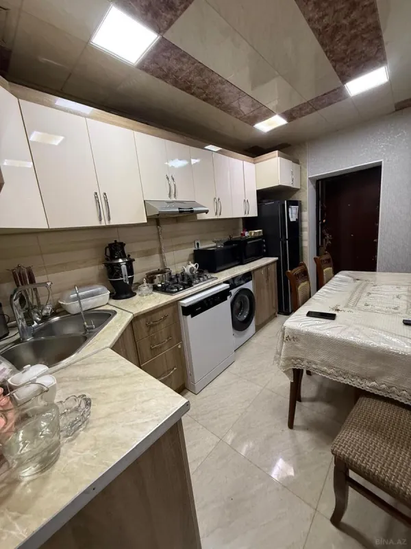 Satılır 2 otaqlı mənzil 90 m²