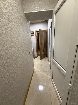 Satılır 2 otaqlı mənzil 90 m²
