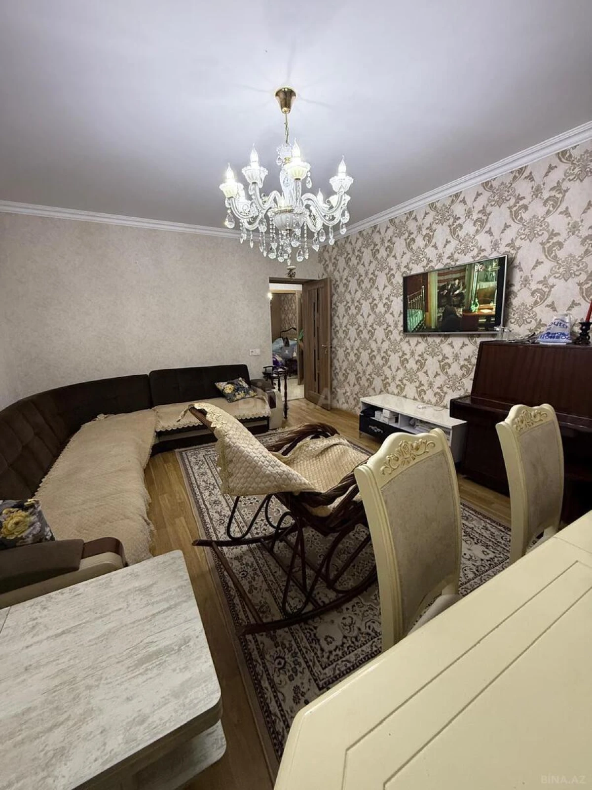 Satılır 2 otaqlı mənzil 90 m²