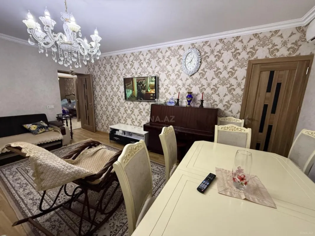 Satılır 2 otaqlı mənzil 90 m²