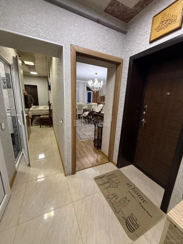 Satılır 2 otaqlı mənzil 90 m²