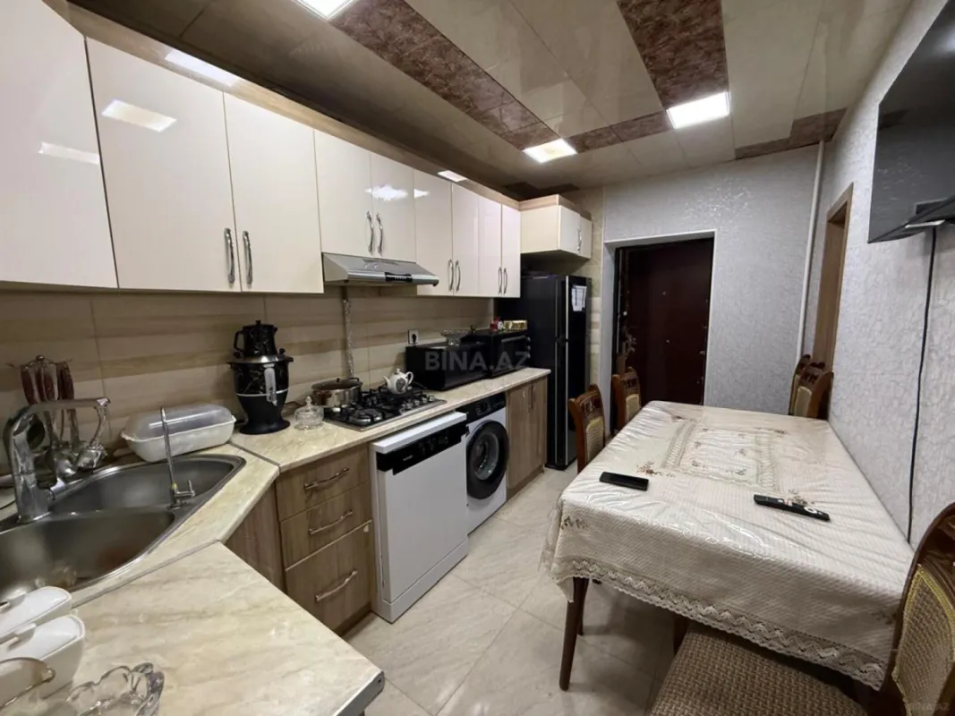 Satılır 2 otaqlı mənzil 90 m²