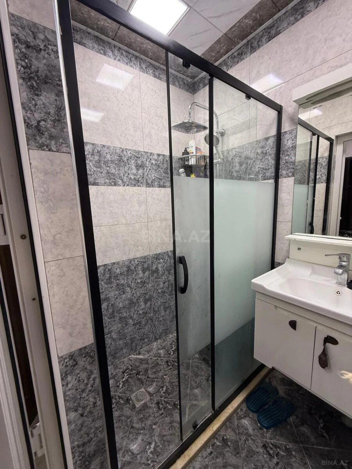 Satılır 2 otaqlı mənzil 90 m²