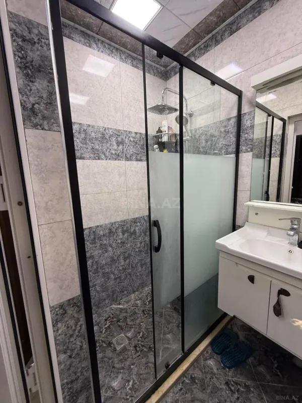 Satılır 2 otaqlı mənzil 90 m²