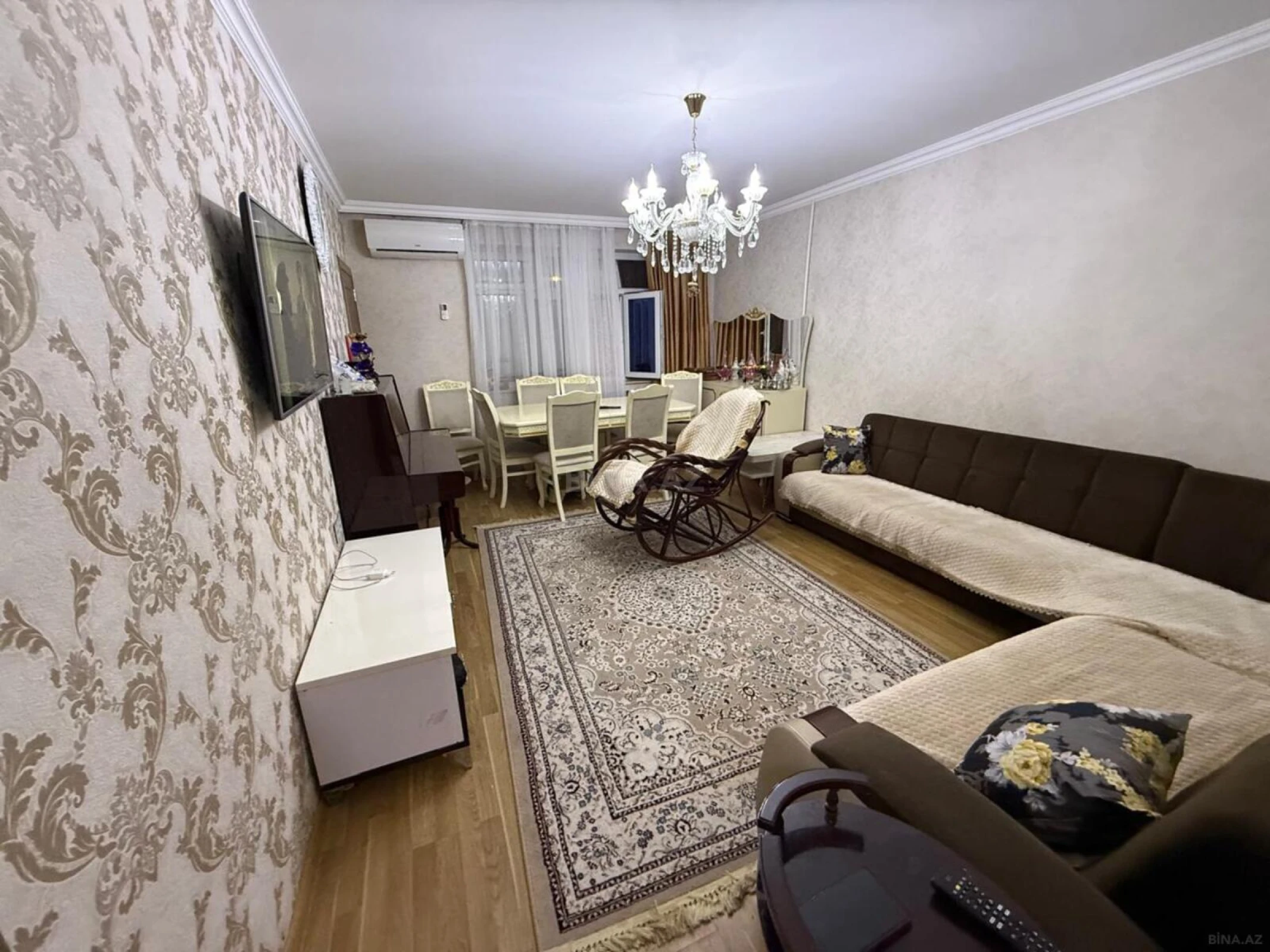 Satılır 2 otaqlı mənzil 90 m²