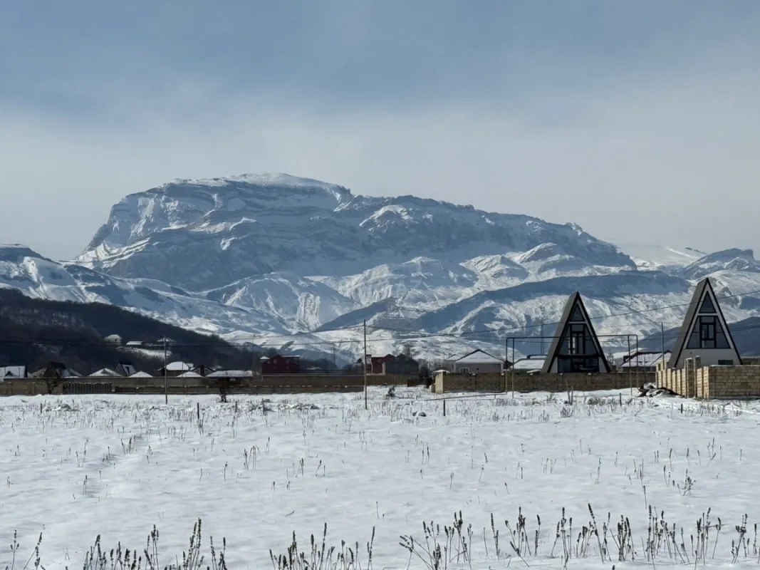 Satılır torpaq sahəsi 12 m²