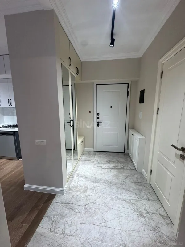 Kirayə verilir 2 otaqlı mənzil 64 m²