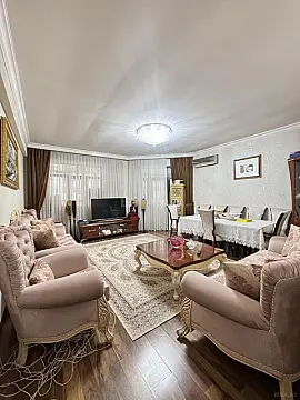 Satılır 3 otaqlı mənzil 147 m² — Bakı, Nizami 3 otaq 147.00 m²