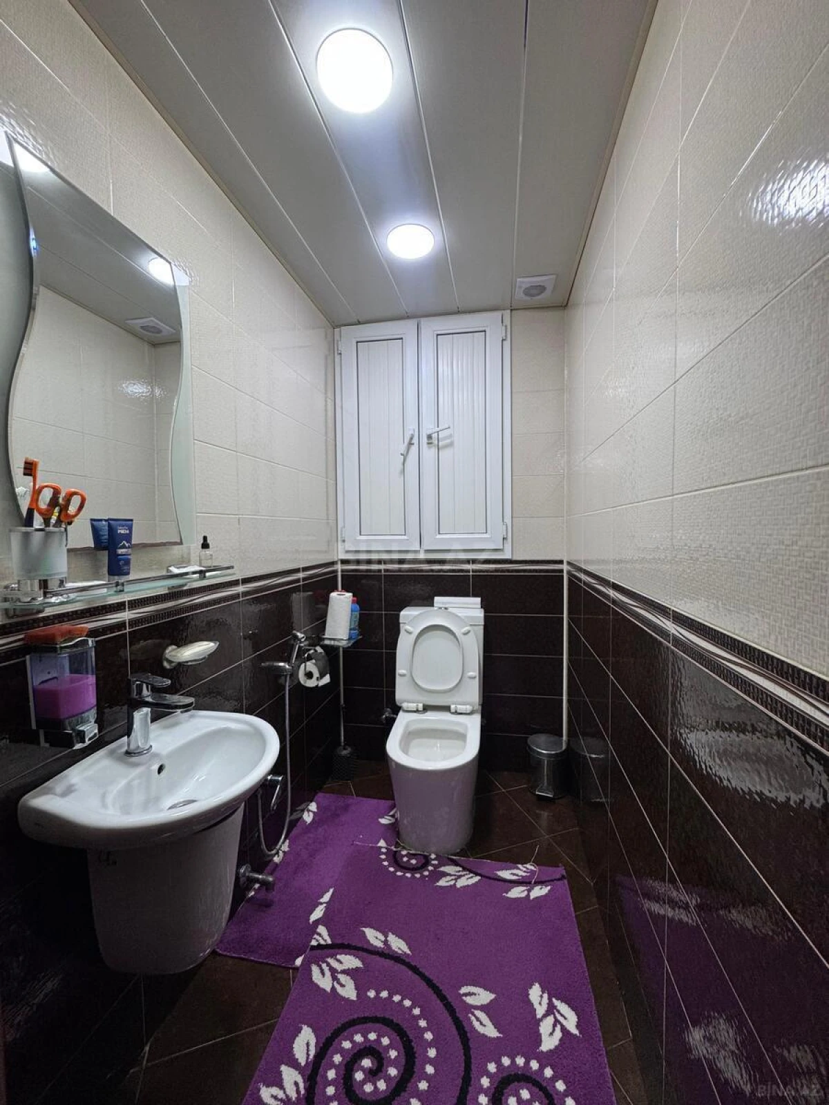 Satılır 3 otaqlı mənzil 147 m²