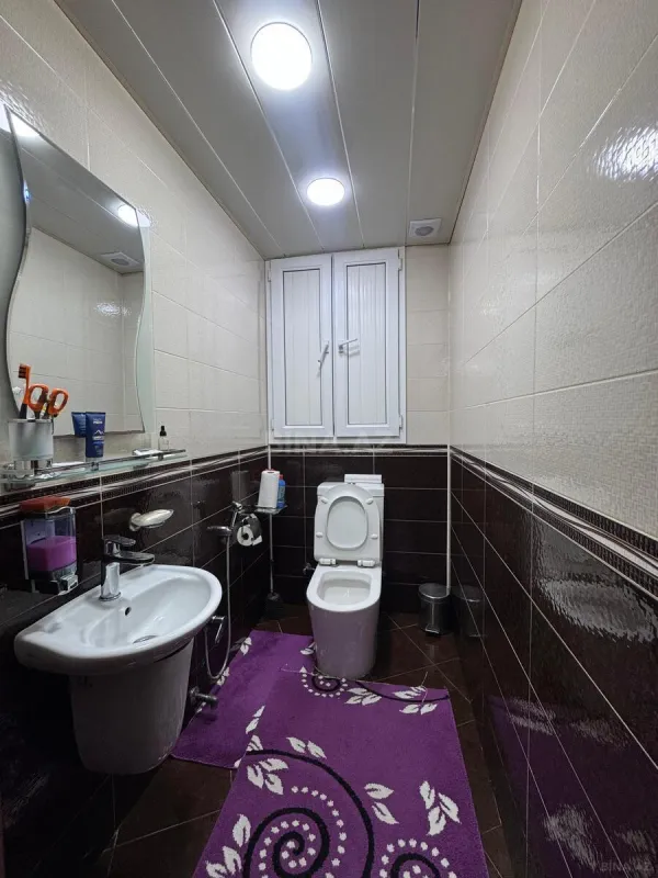 Satılır 3 otaqlı mənzil 147 m²