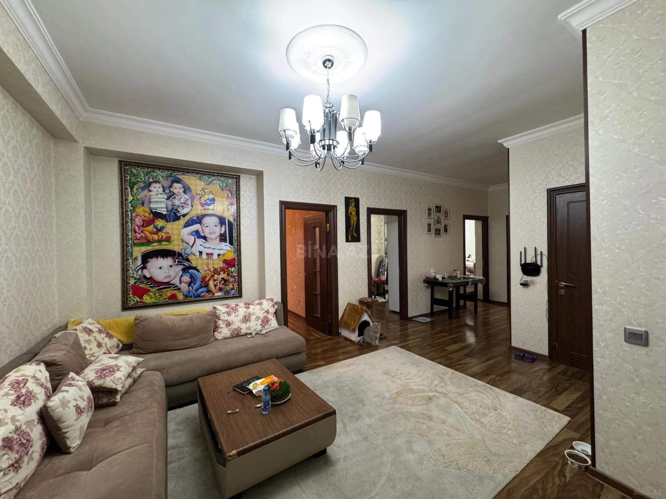 Satılır 3 otaqlı mənzil 147 m²