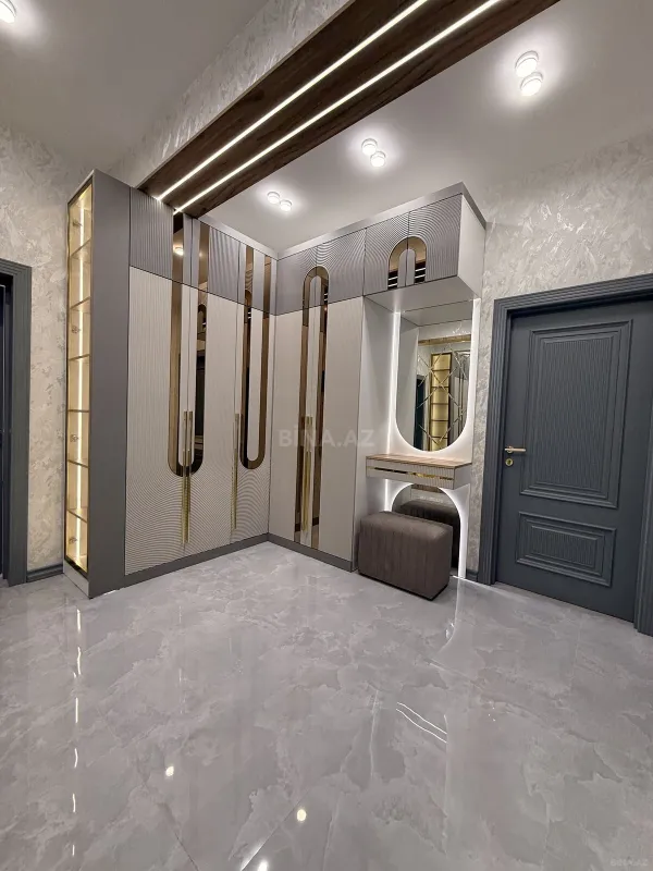 Satılır 3 otaqlı mənzil 96 m²