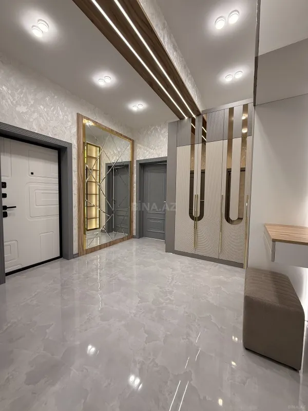 Satılır 3 otaqlı mənzil 96 m²