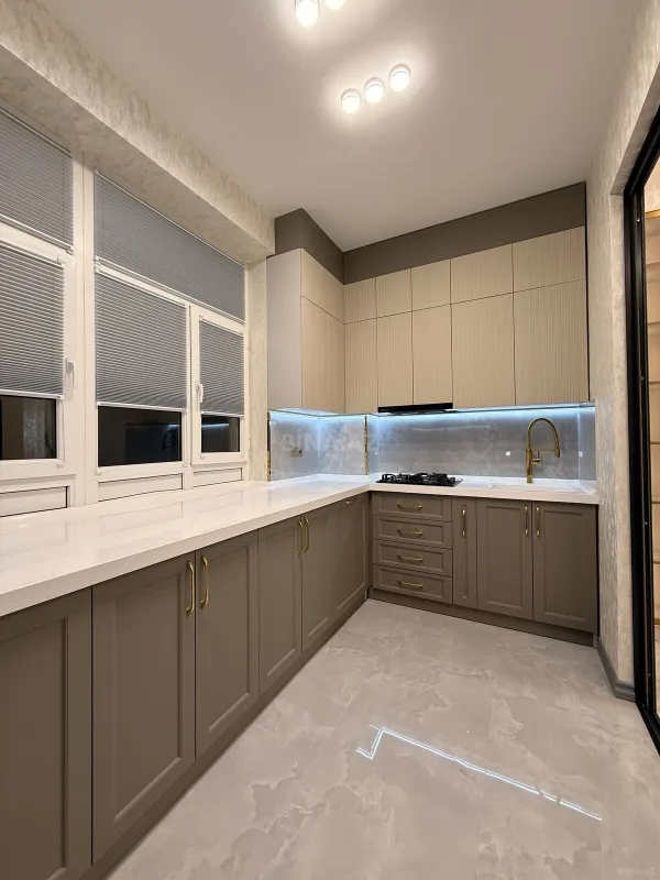 Satılır 3 otaqlı mənzil 96 m²