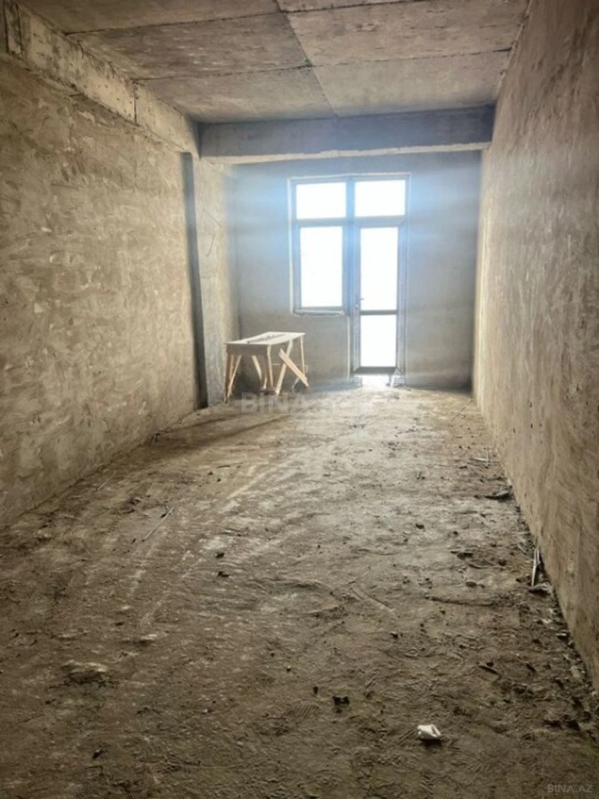 Satılır 2 otaqlı mənzil 94.5 m²