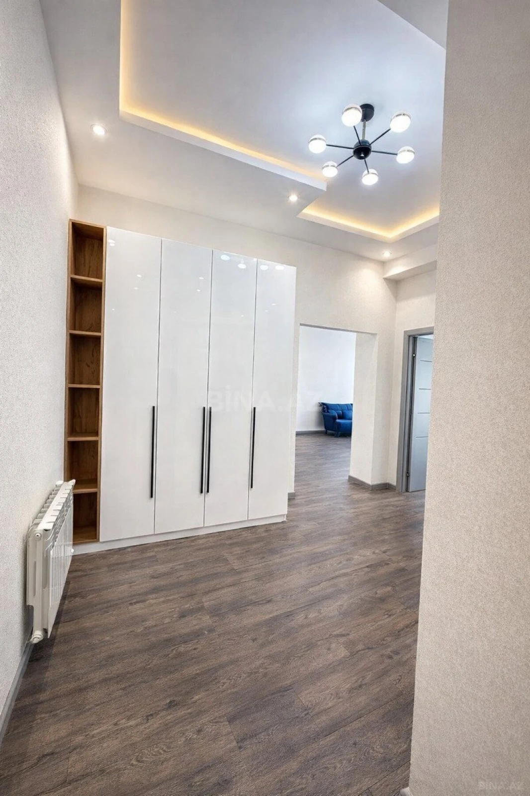 Satılır 3 otaqlı mənzil 102.7 m²