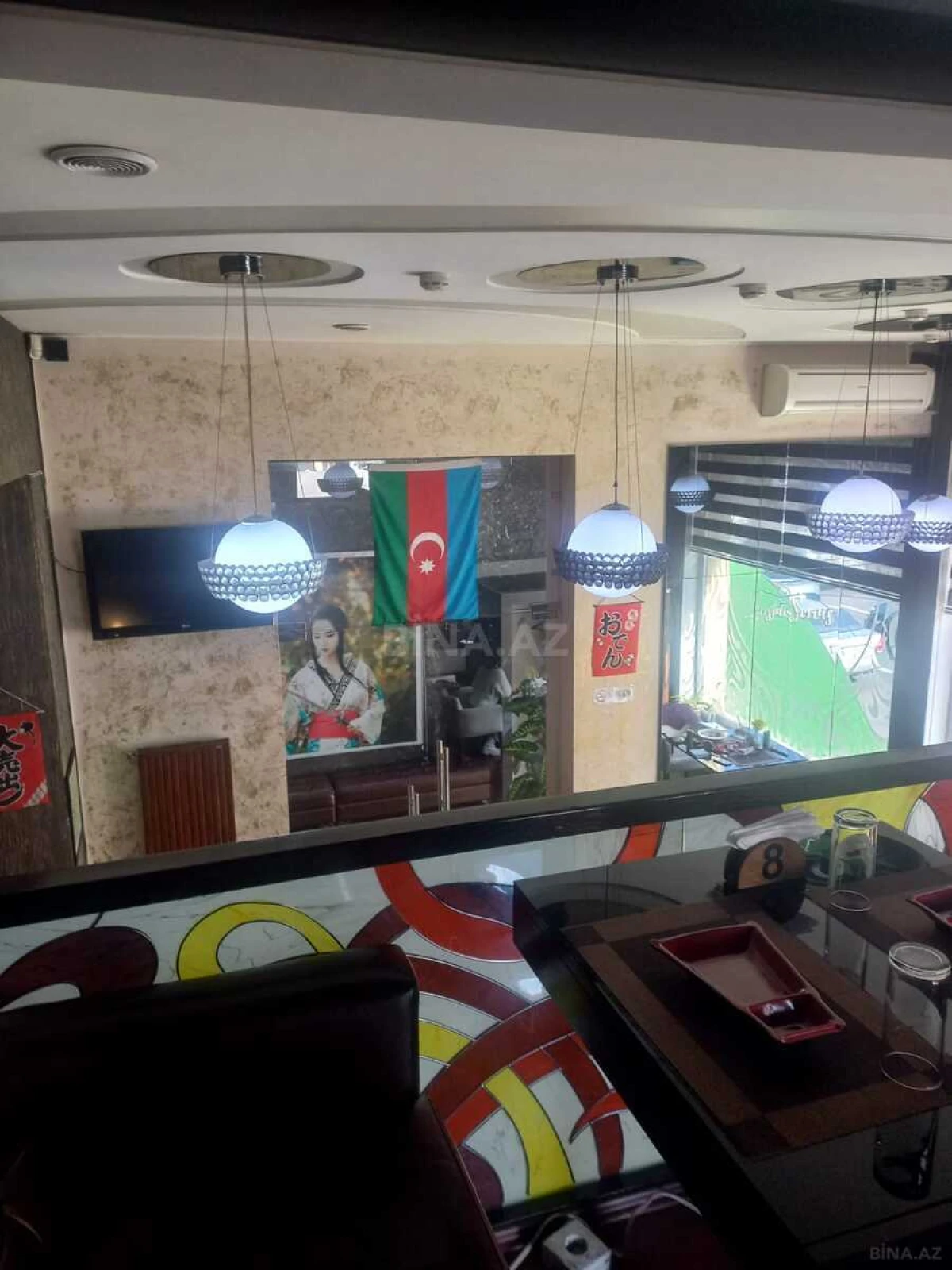 Satılır obyekt 274 m²