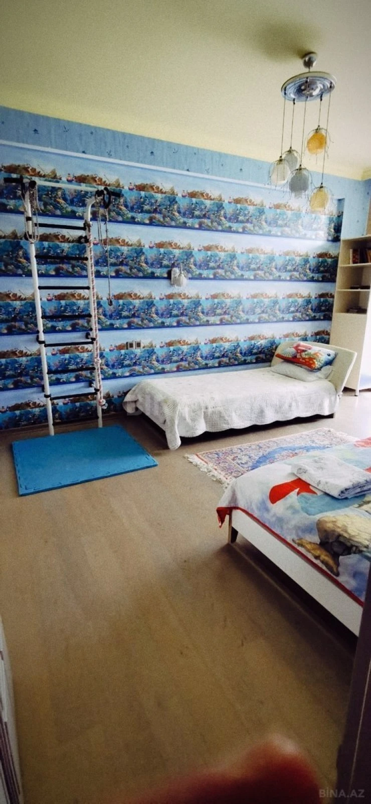 Satılır 4 otaqlı mənzil 170 m²