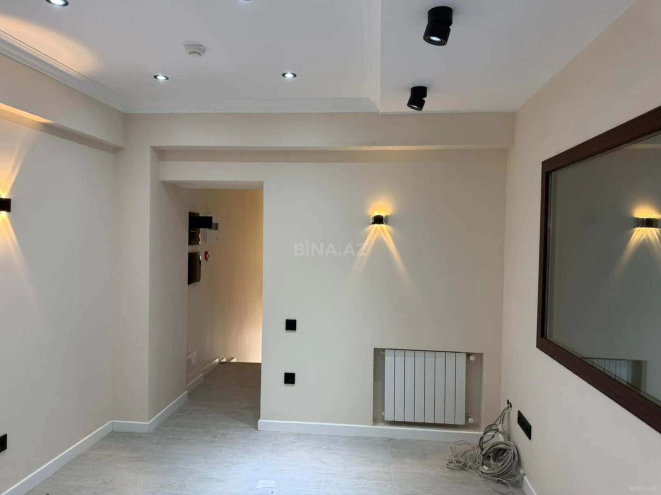 Kirayə verilir 4 otaqlı ofis 100 m²