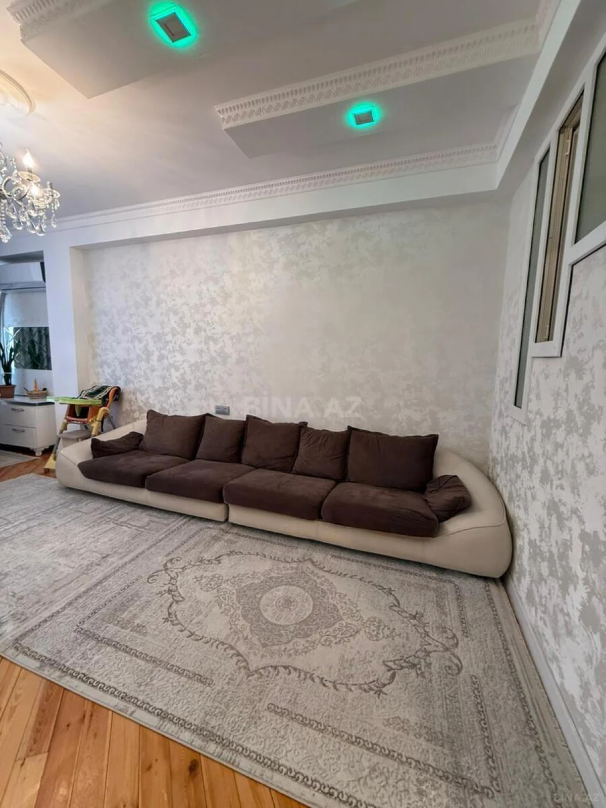 Satılır 3 otaqlı mənzil 65 m²