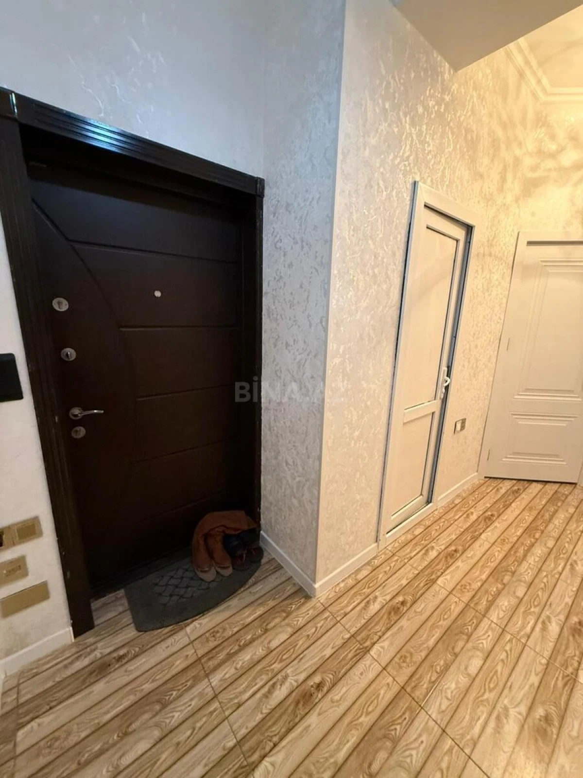 Satılır 3 otaqlı mənzil 65 m²